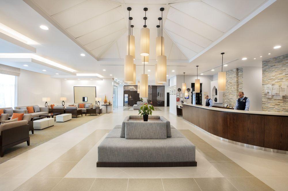 Holiday Inn Express Dubai Safa Park, An Ihg Hotel Bagian luar foto