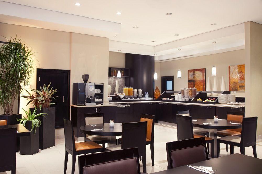 Holiday Inn Express Dubai Safa Park, An Ihg Hotel Bagian luar foto