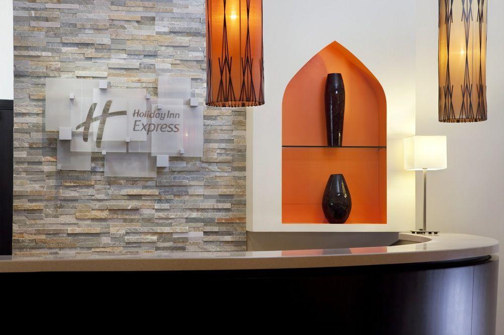 Holiday Inn Express Dubai Safa Park, An Ihg Hotel Bagian luar foto